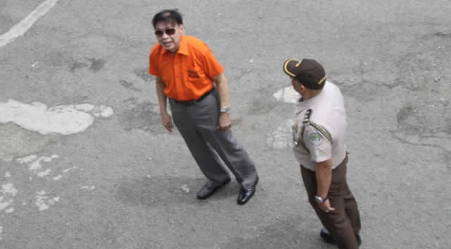 Antonio Sanchez (L) at maximum security compound, New Bilibid Prison on August 22, 2019